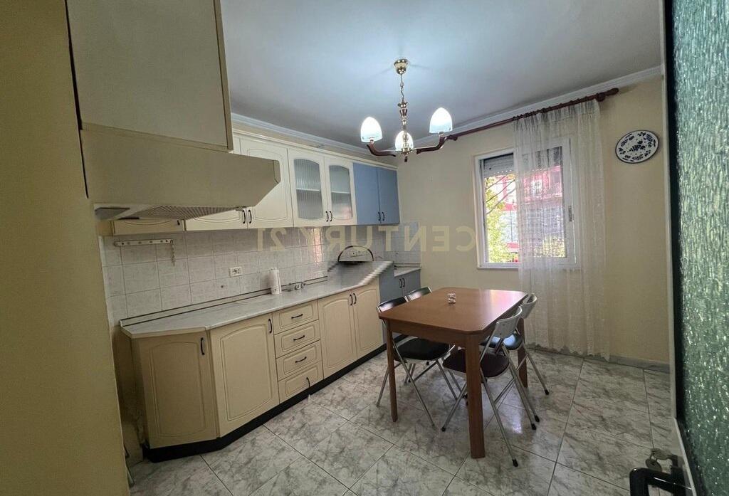 Apartment for rent 1+1 , 21 Dhjetori
