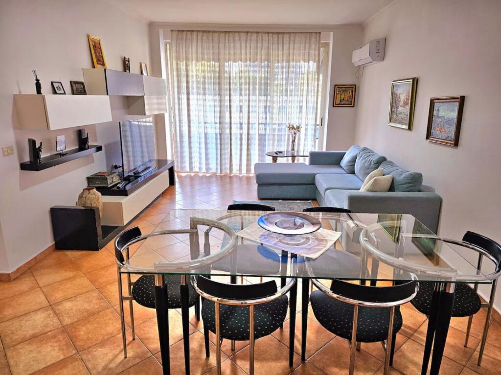 Elbasanit Street, RTSH 2+1 Apartment for Rent