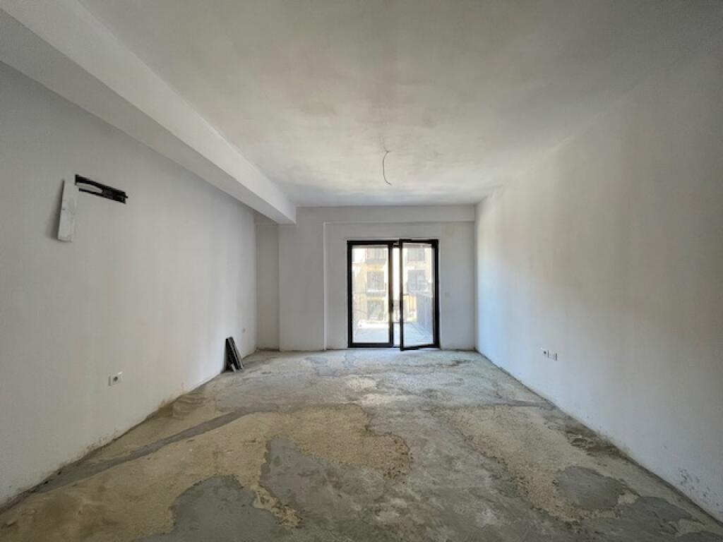 SHITET Apartament 1+1 në Rezidencën "Kodra e Diellit"