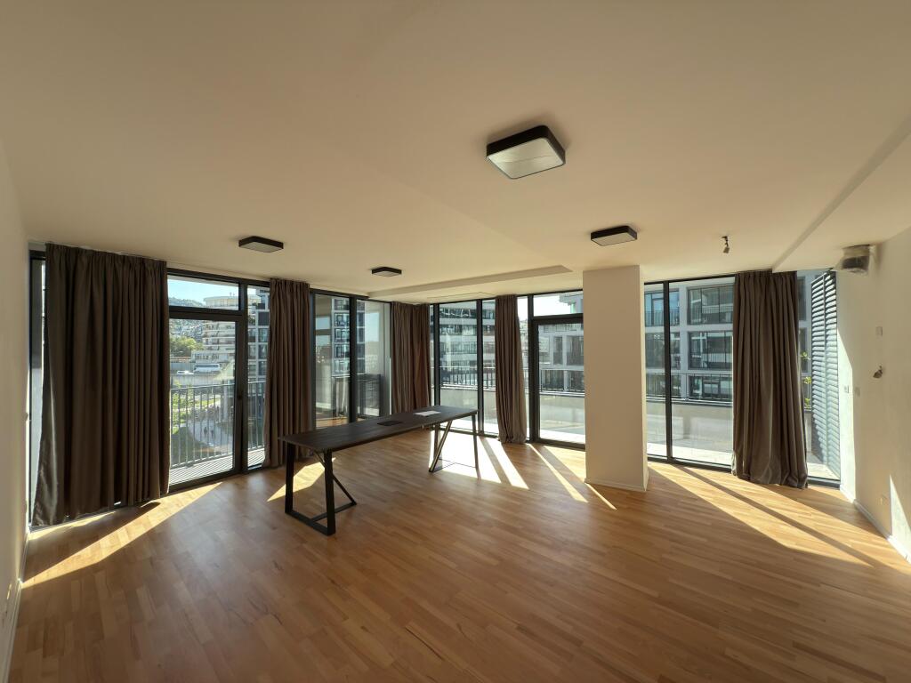 BUSINESS PREMISES FOR RENT - LAKE VIEW RESIDENCE