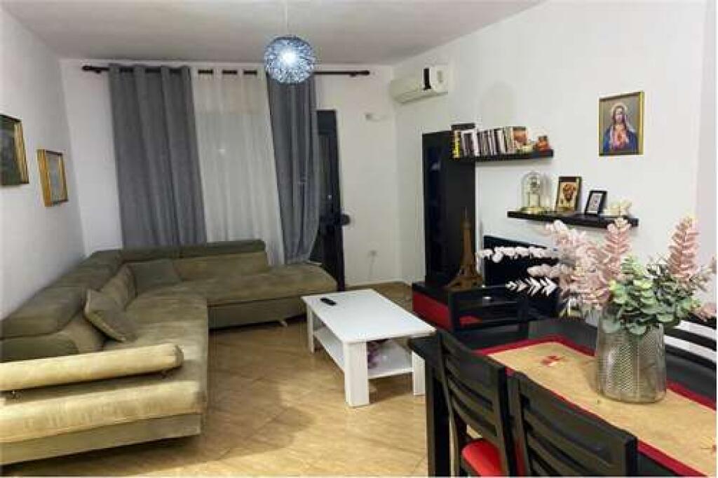 Apartment 2+1+2 for rent in ASTIR !