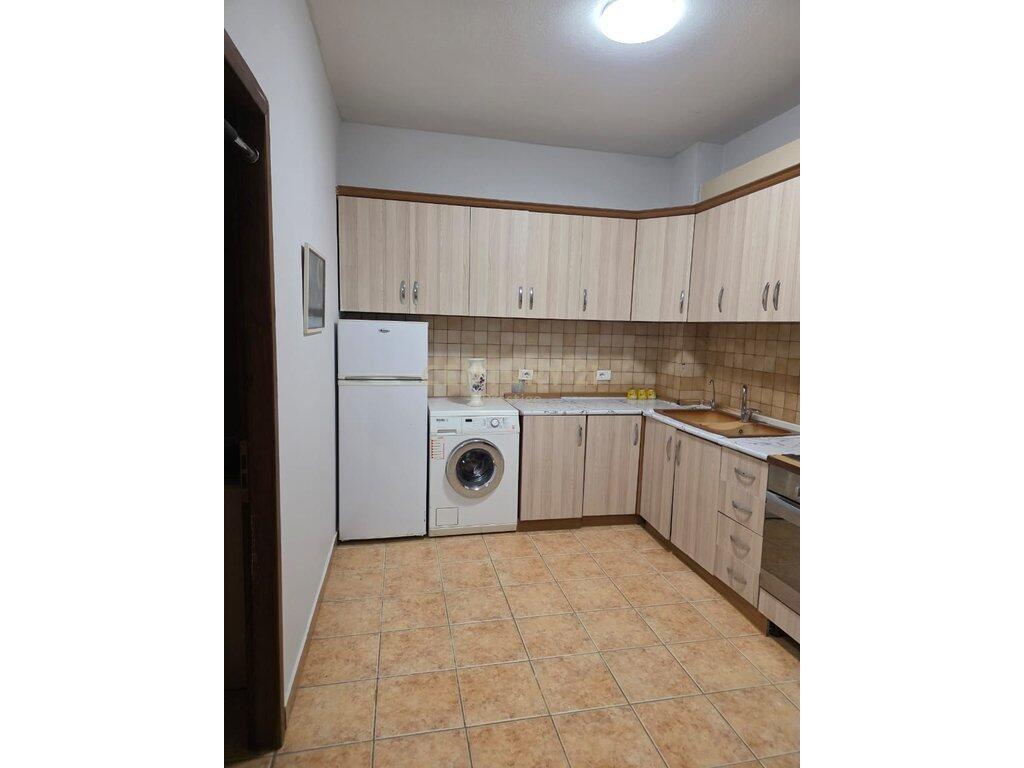 JEPET ME QERA APARTAMENT 1+1 NE MYSLYM SHYR
