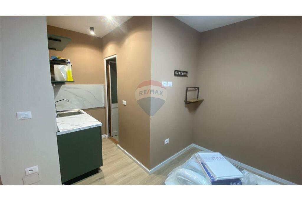 Two studios for rent at the Ministry of Justice!