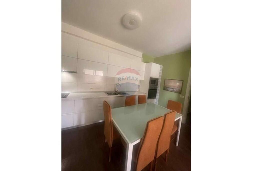 Apartament 2+1 per qira FRESK !