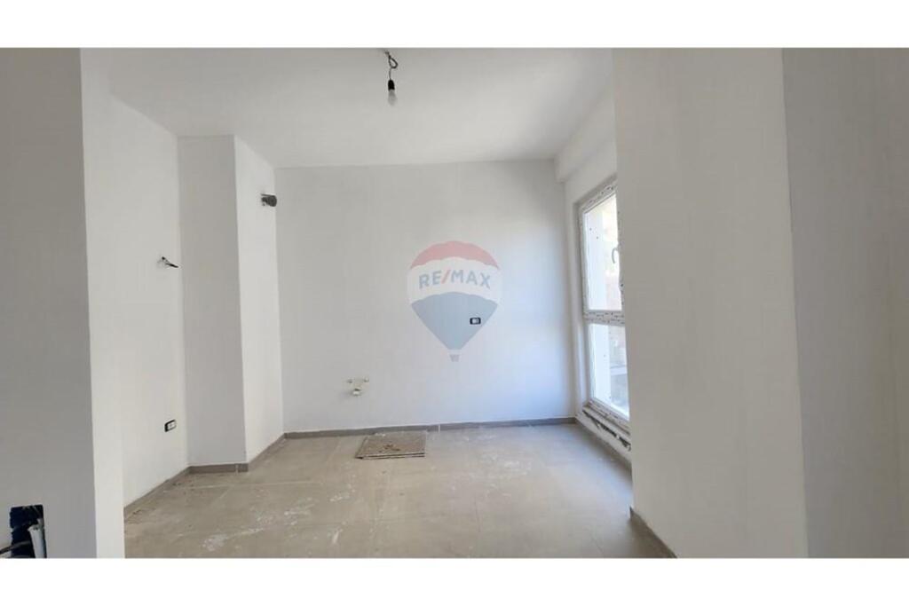Vendesi in vendita appartamento 2+1, AURA a Lapraka