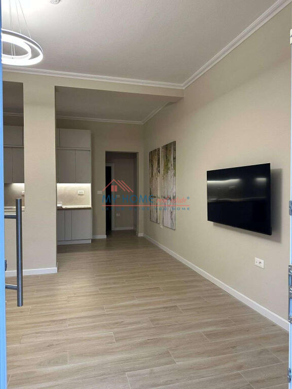 Apartament 1+1 me qera tek Oxhaku Tirane