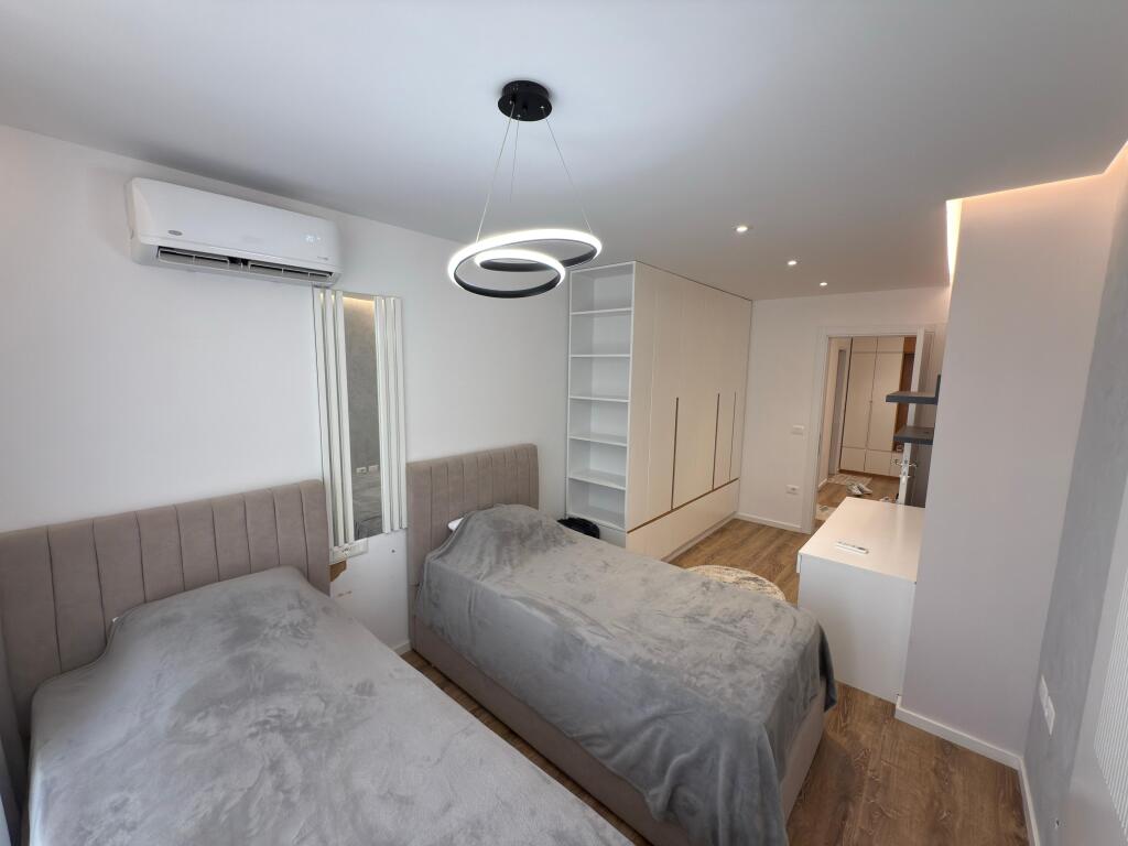 ✨APARTAMENT 2+1+2+POST PARKIMI ME QIRA ~ ISH-FUSHA E AVIACIONIT.  
