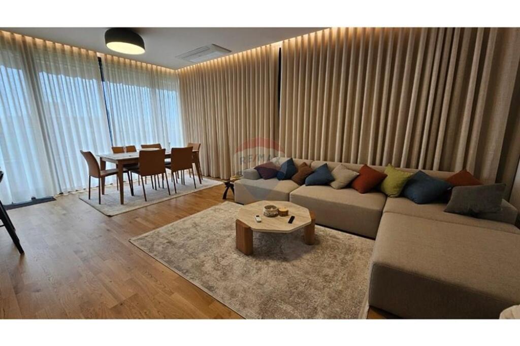 Apartment 2+1 for rent at Lake View