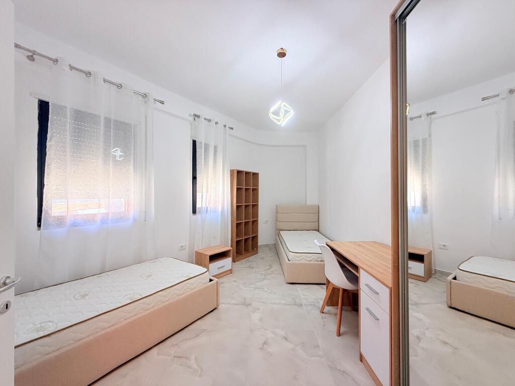 Apartament 2+1+2 me qera OASIS REZIDENC