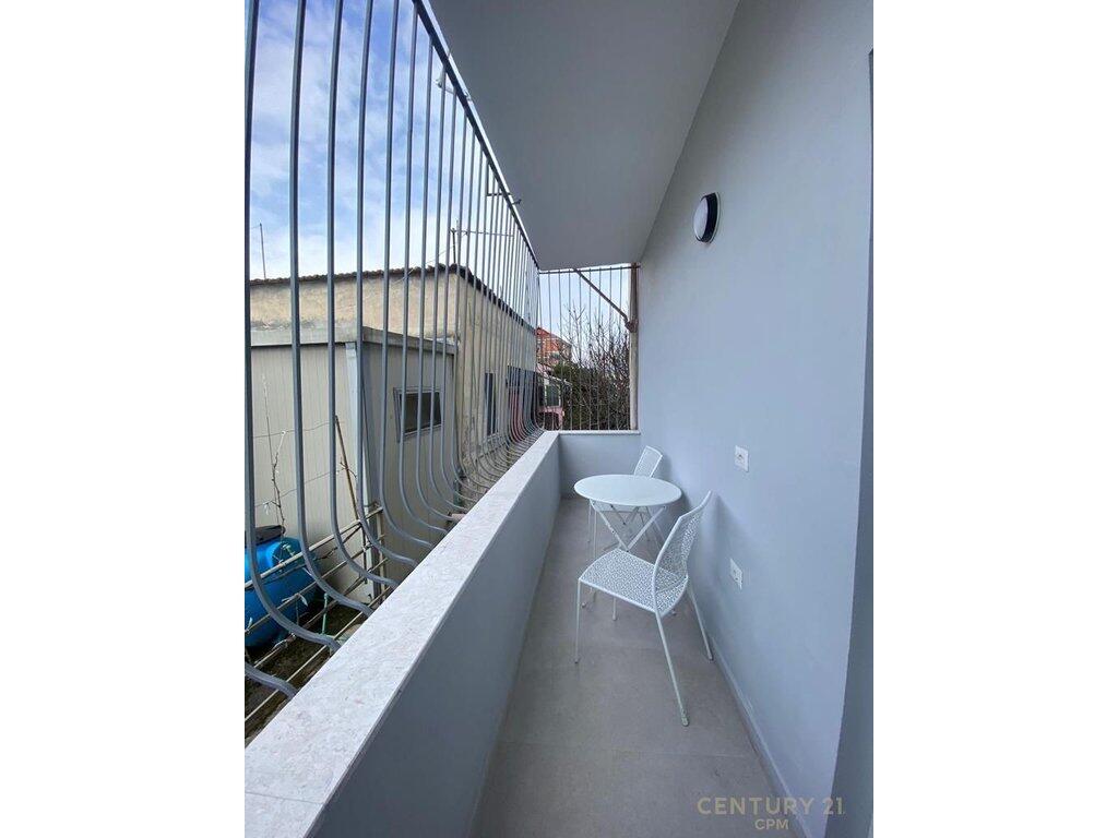 JAPIM APARTAMENT ME QIRA 2+1 PRANE INXHINIERISE SE NDERTIMIT