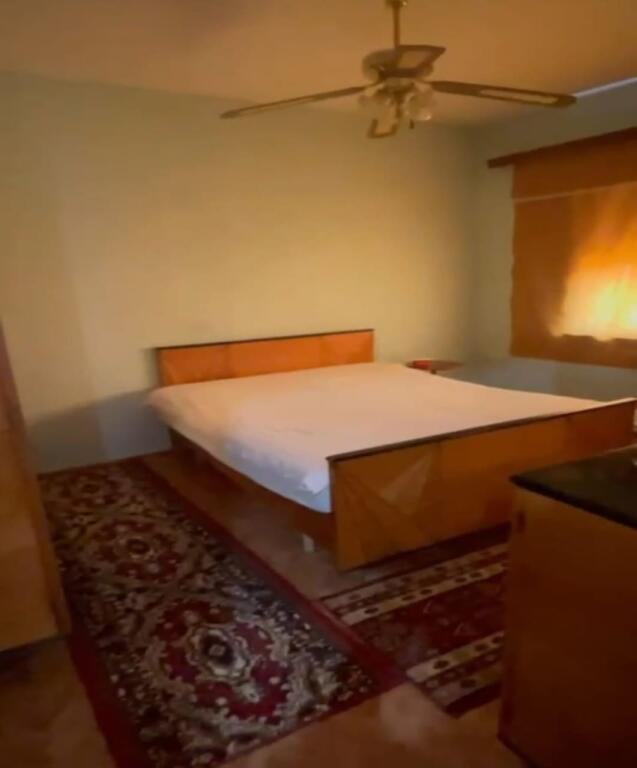 APARTAMENT ME QIRA 2+1- RR FERID XHAJKO (STACIONI I TRENIT)