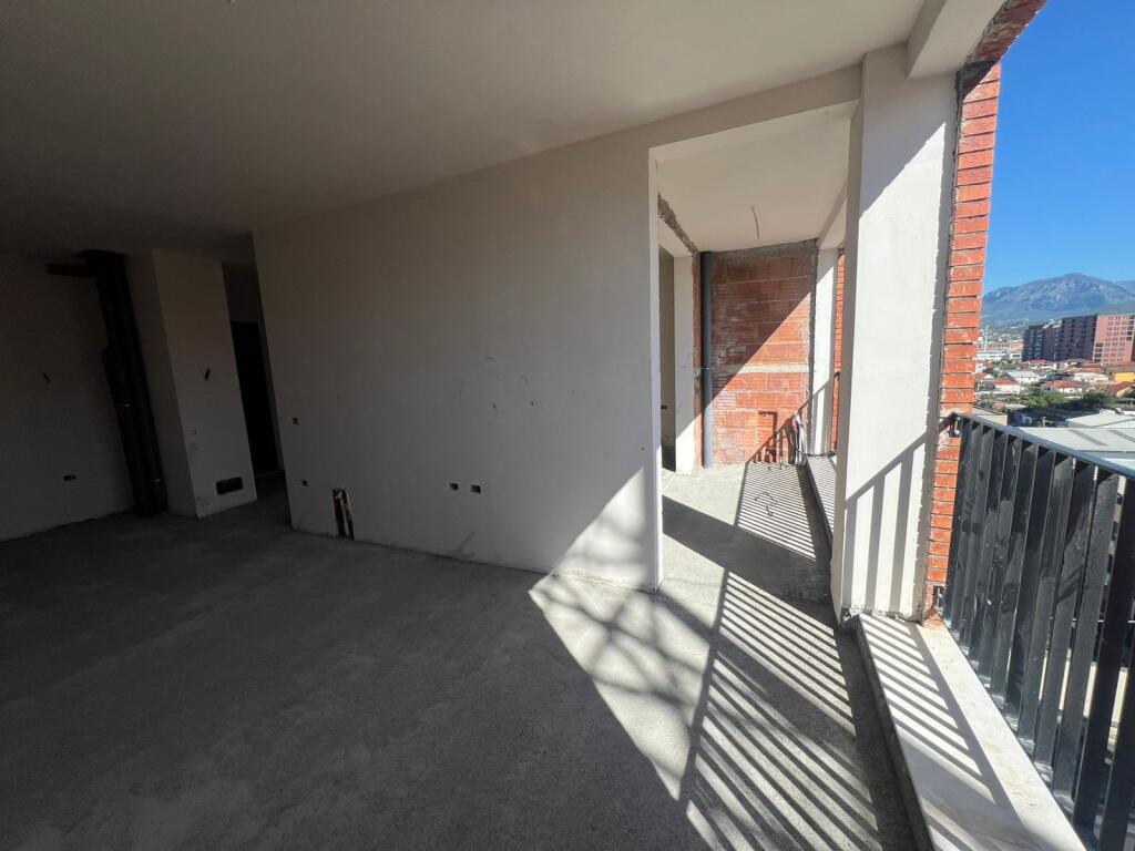 SHITET APARTAMENT 1+1 📍SIRI KODRA  TIRANE