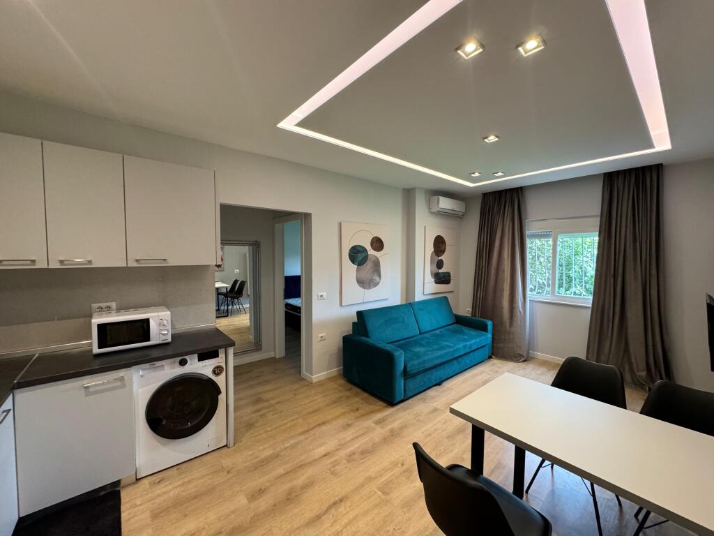 📣 QERA SUPER Apartament 2+1 📍 Inxhinieria e ndertimit , Prane 21-Dhjetorit ✨ 💶 Cmimi 700€