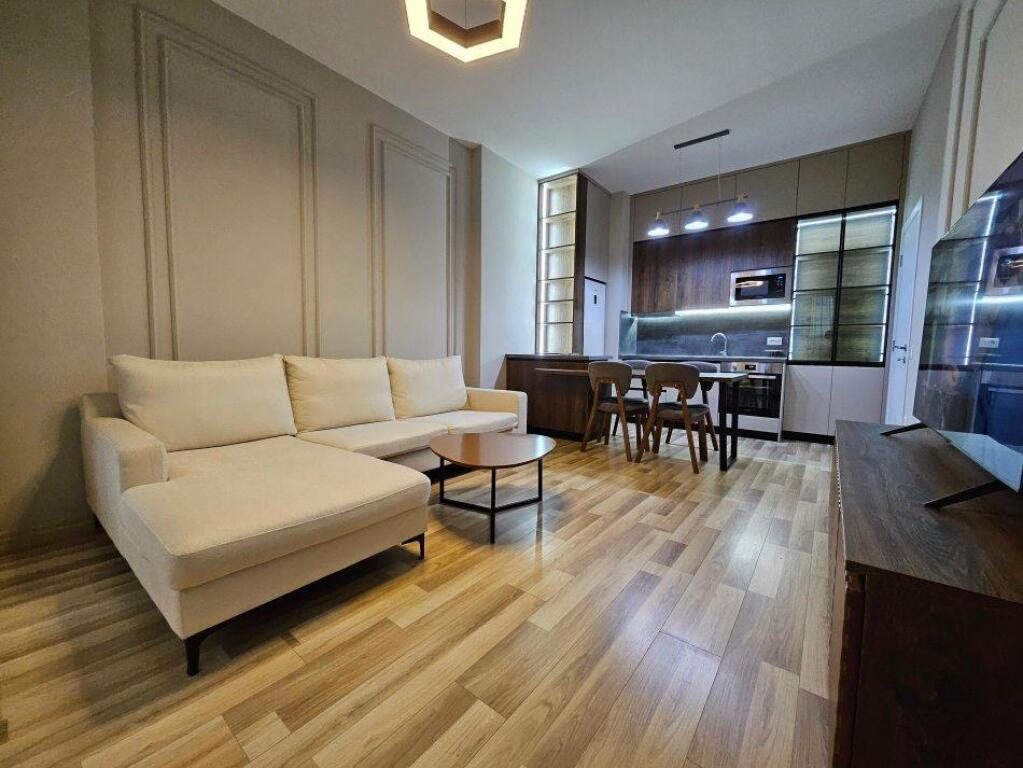 Apartment 1+1 for rent on Kavaja Street!