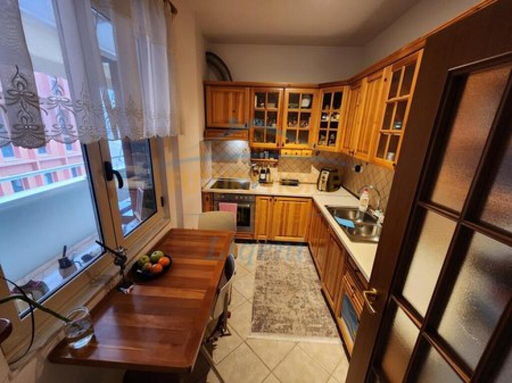Shitje, Apartament 2+1+Verandë, Blloku, Sami Frashëri, Tiranë