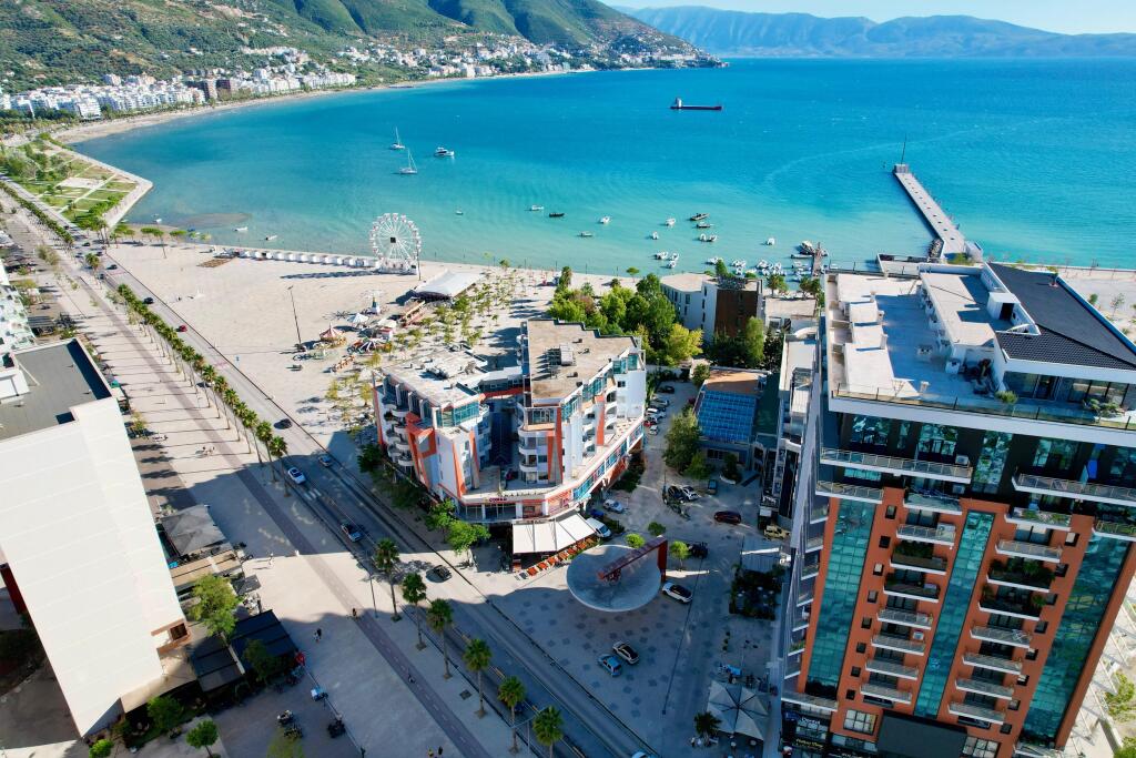 Apartament Per Shitje Ne Lungomare