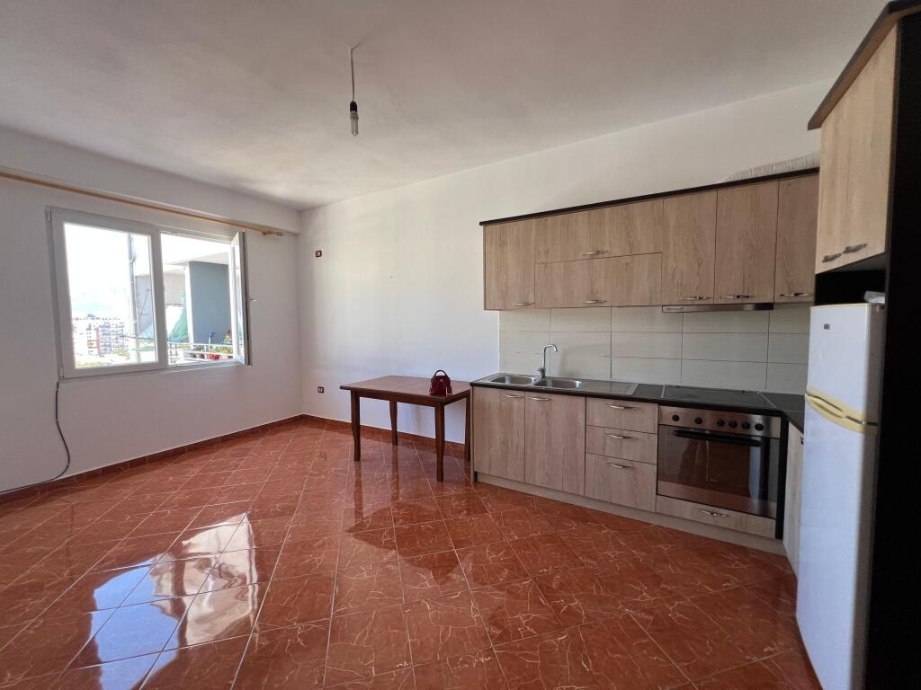 Qera, Apartament 2+1 📍Astir ( Nela 6 )