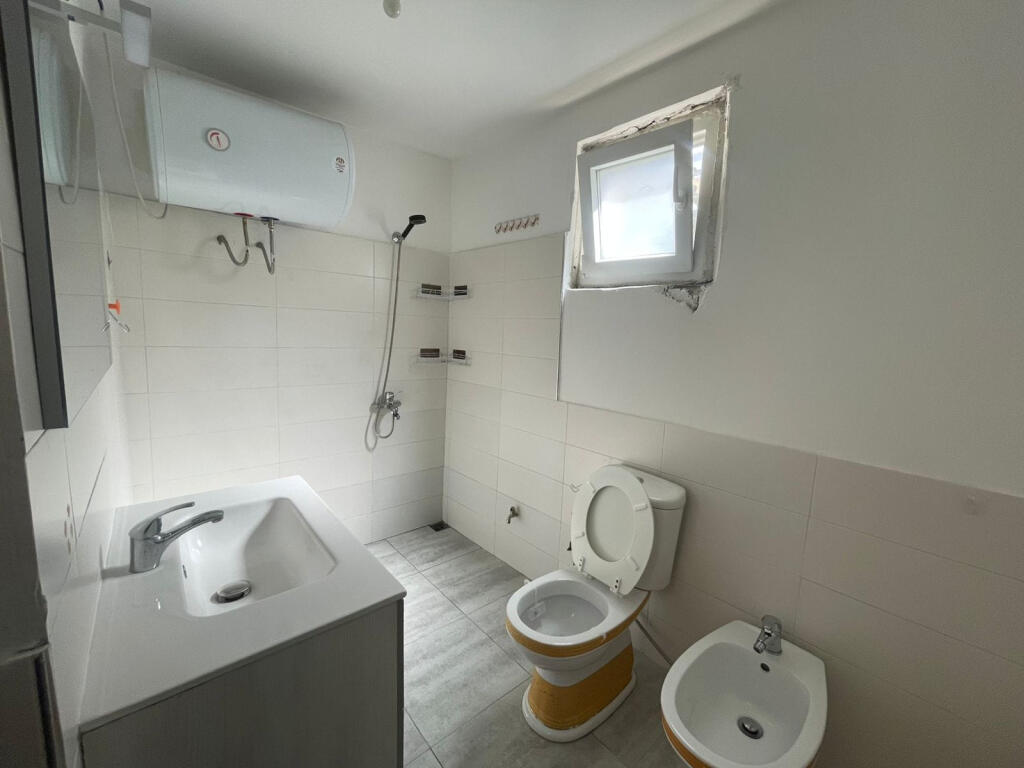 Villa for rent 1+1 at Fusha e Aviacionit (ID BV22486) Tirana