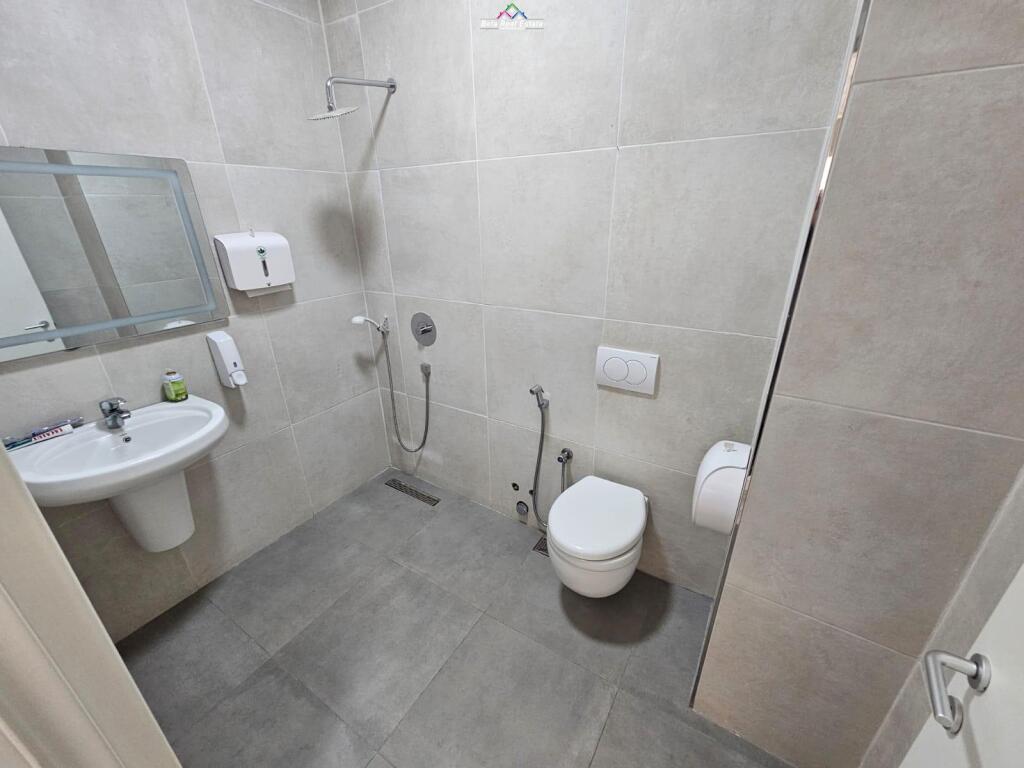 Office For Rent at Barricades Street (ID BZ2688) Tirana