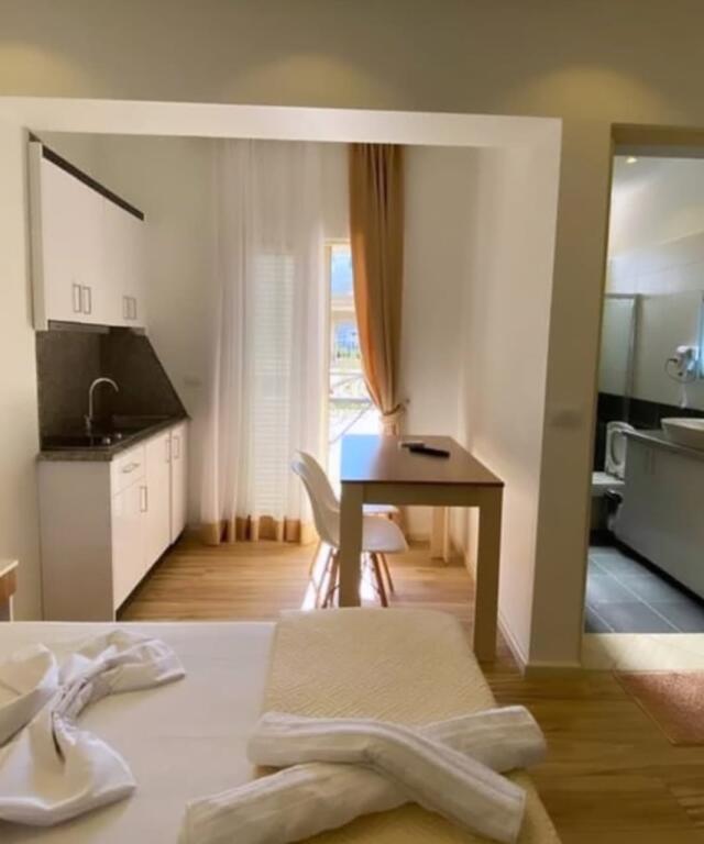 KSAMIL, SHESIM HOTEL