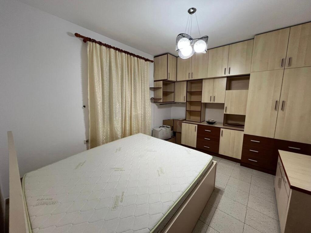 Apartament 2+1 per shitje, Myslym Shyri