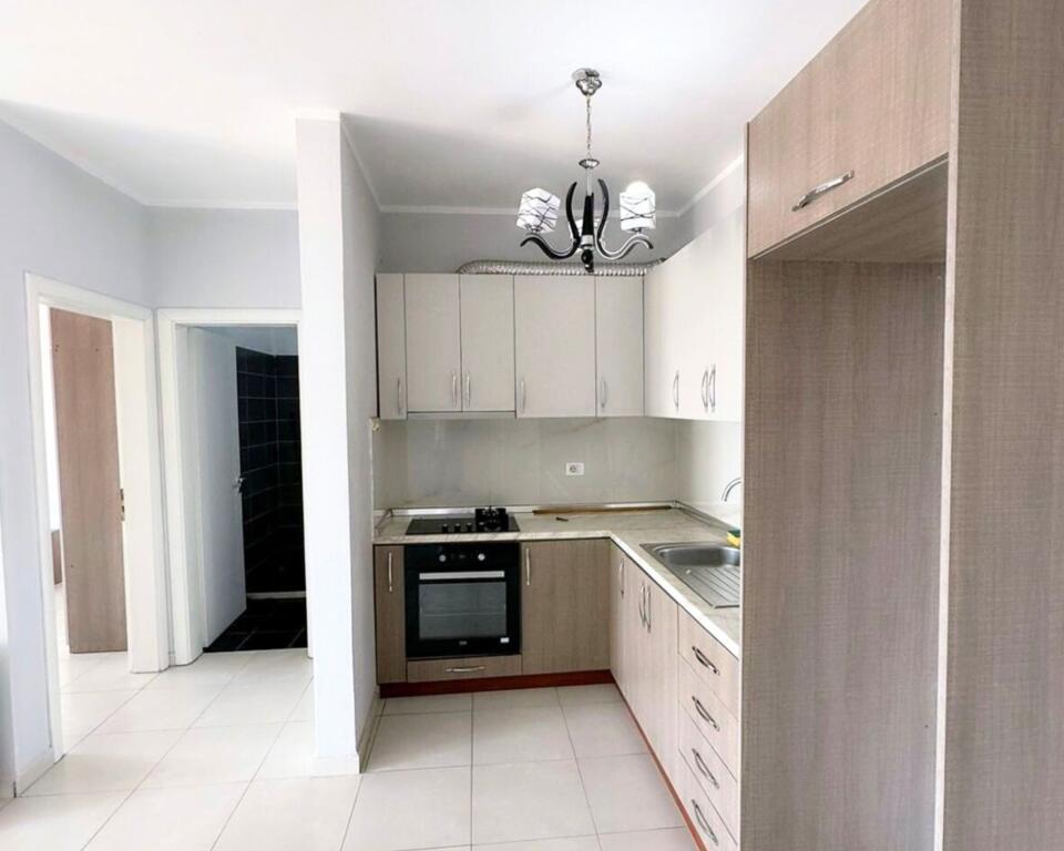Apartment 1+1 for sale, new building, "Josif Budo" promenade, Kavaje
