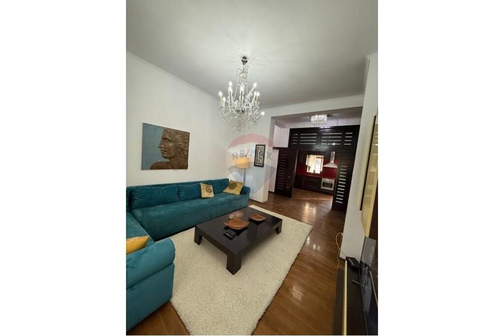 apartament me qira ne qender