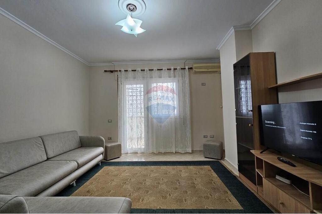Apartament 1+1 me qira tek Rruga Siri Kodra !