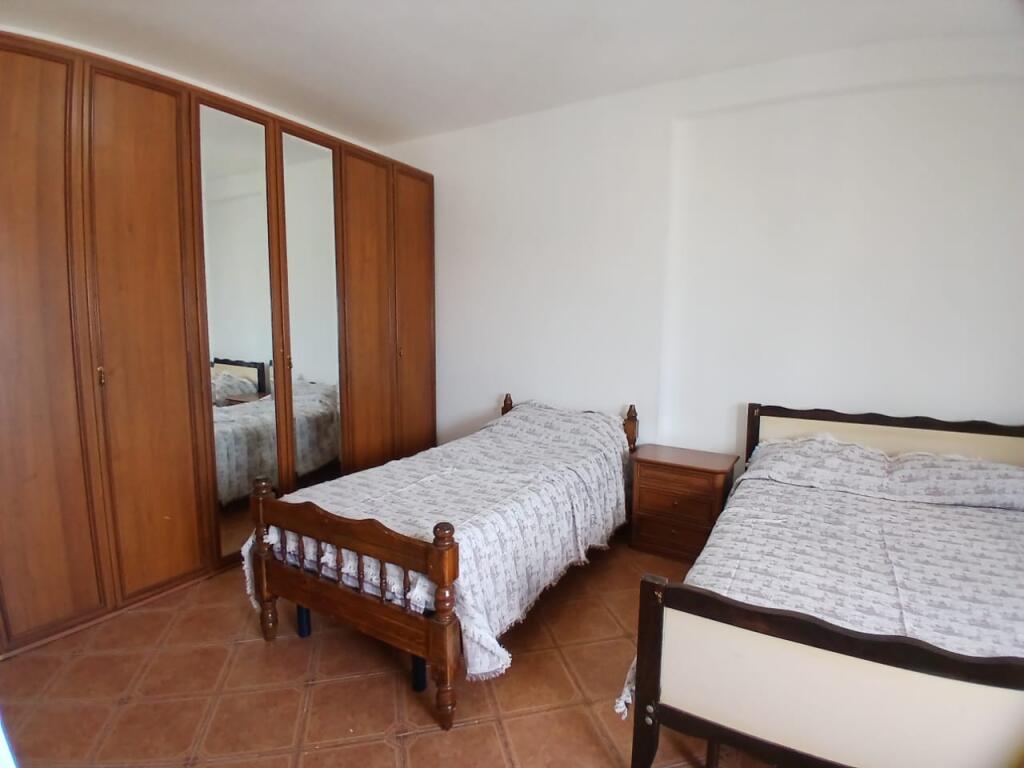 Apartment 2+1+1 with balcony for rent ⛳️near 21 Dhjetori; Globe