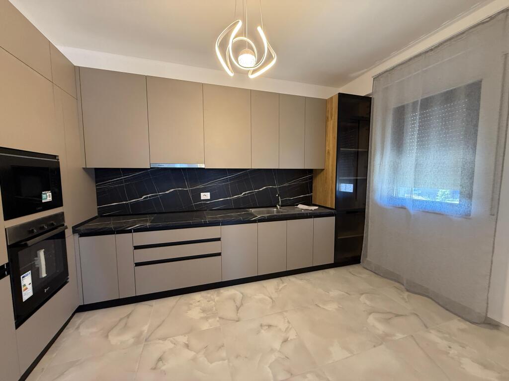 Jepet me Qira  Apartament 2+1+2 – Kompleksi “Oasis”
