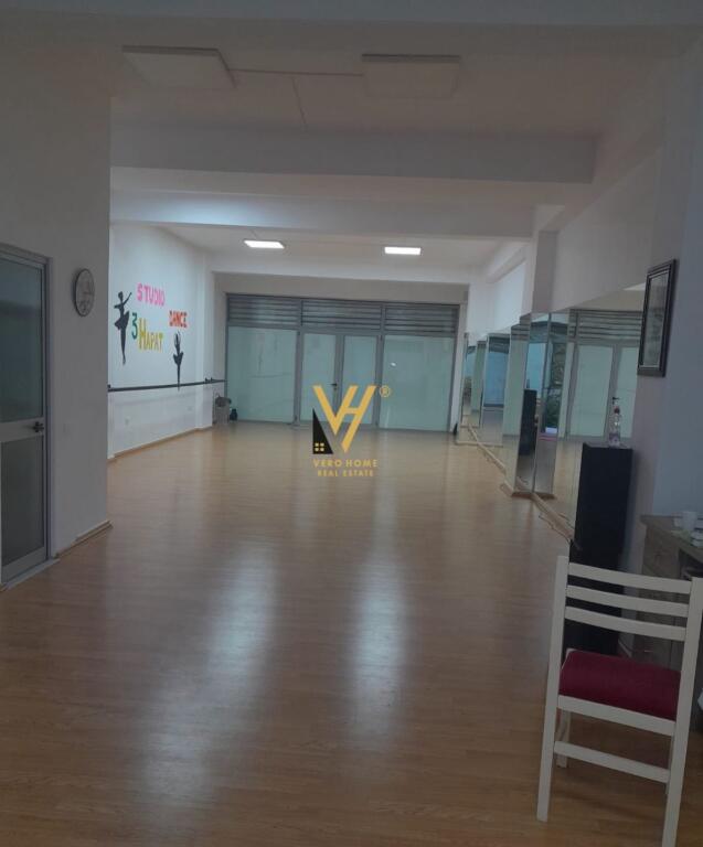 NEGOZIO 110 M2 IN AFFITTO A ISH MISTO MAME 60.000 LEKE