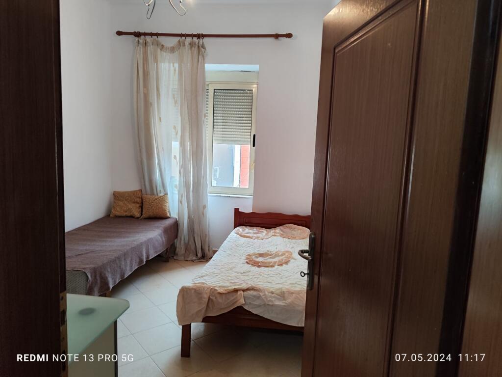 Apartment 2+1 for rent in Center, near Shallvaret