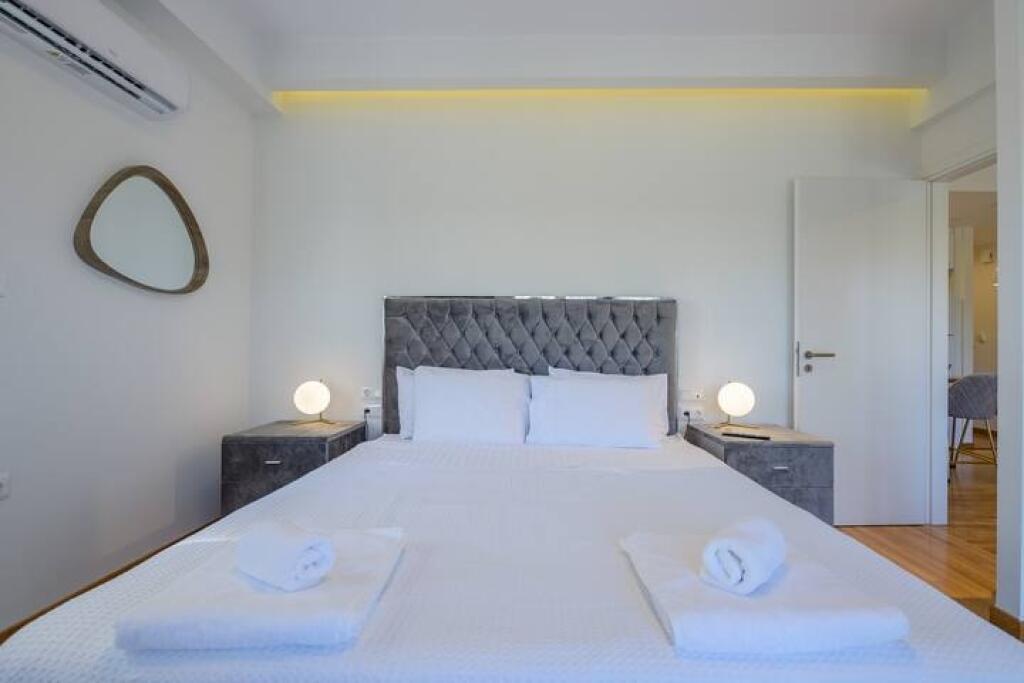 Apartment for Rent 2+1 Near 21 Dhjetori (ID B220144) Tirane