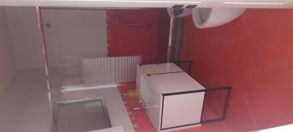 Shitet apartament 1+1 tek Colombo 2 , oxhaku