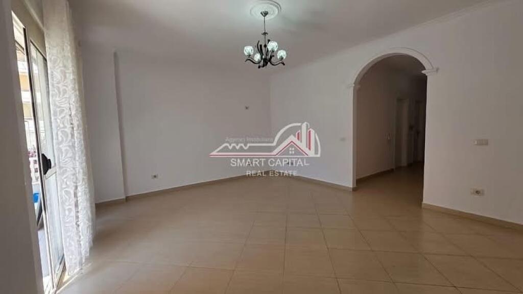 Apartment 2+1+1 for sale on Cipajve Street, Vlore!