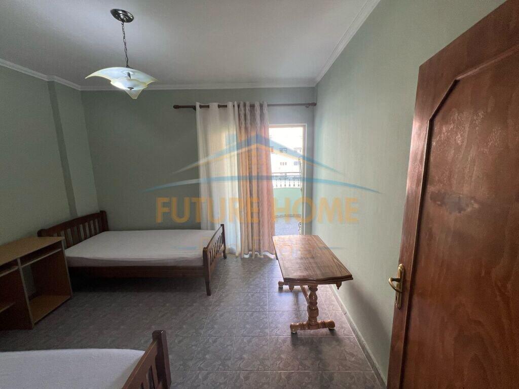 Qira, Apartament 2+1, Komuna e Parisit