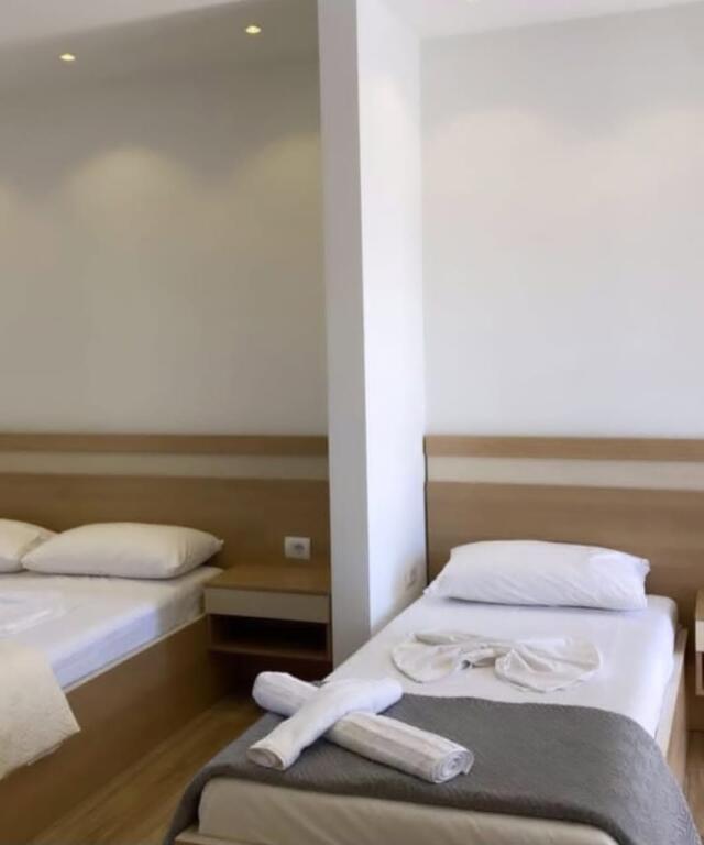KSAMIL, SHESIM HOTEL