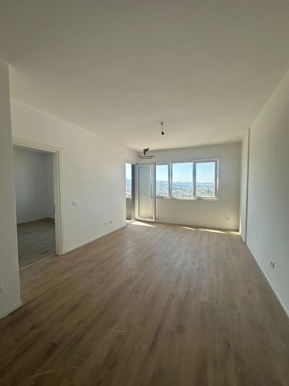 APARTAMENT ME QERA 1+1 UNIVERS CITY 350 EURO