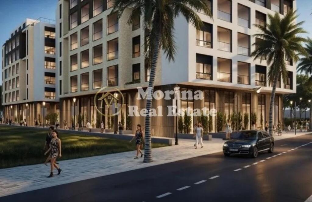 Vendesi in vendita appartamento 1+1 a Golem, prezzo 60000 Euro.
