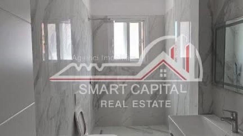 Apartment 2+1+1 for sale on Cipajve Street, Vlore!