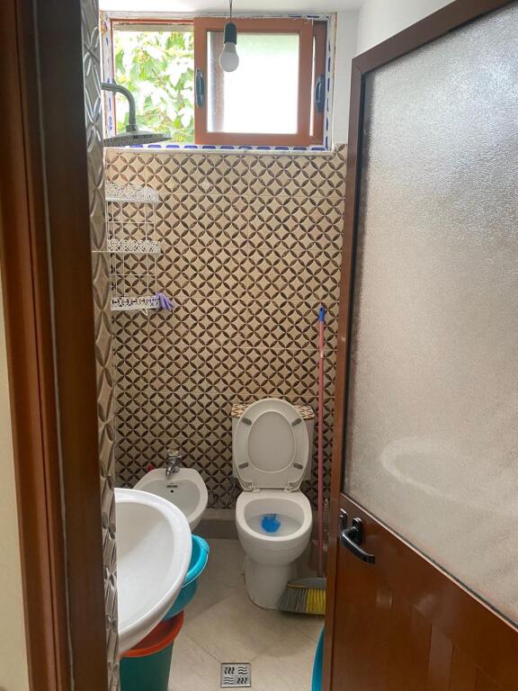 Jepet me qera apartament 1+1