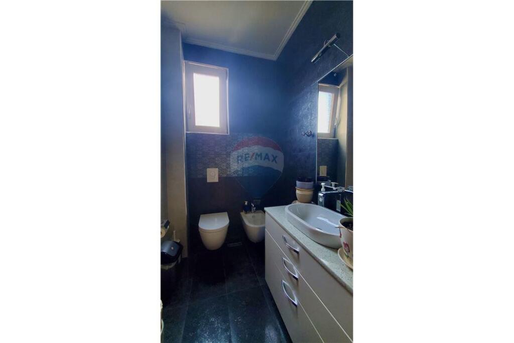 Apartament 3+1+2 me qera ne Bllok