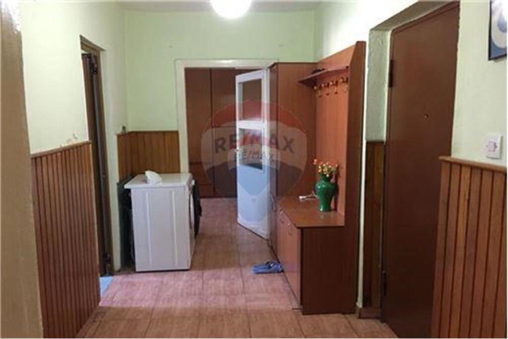 Apartment 2+1 for rent in Yzberisht !