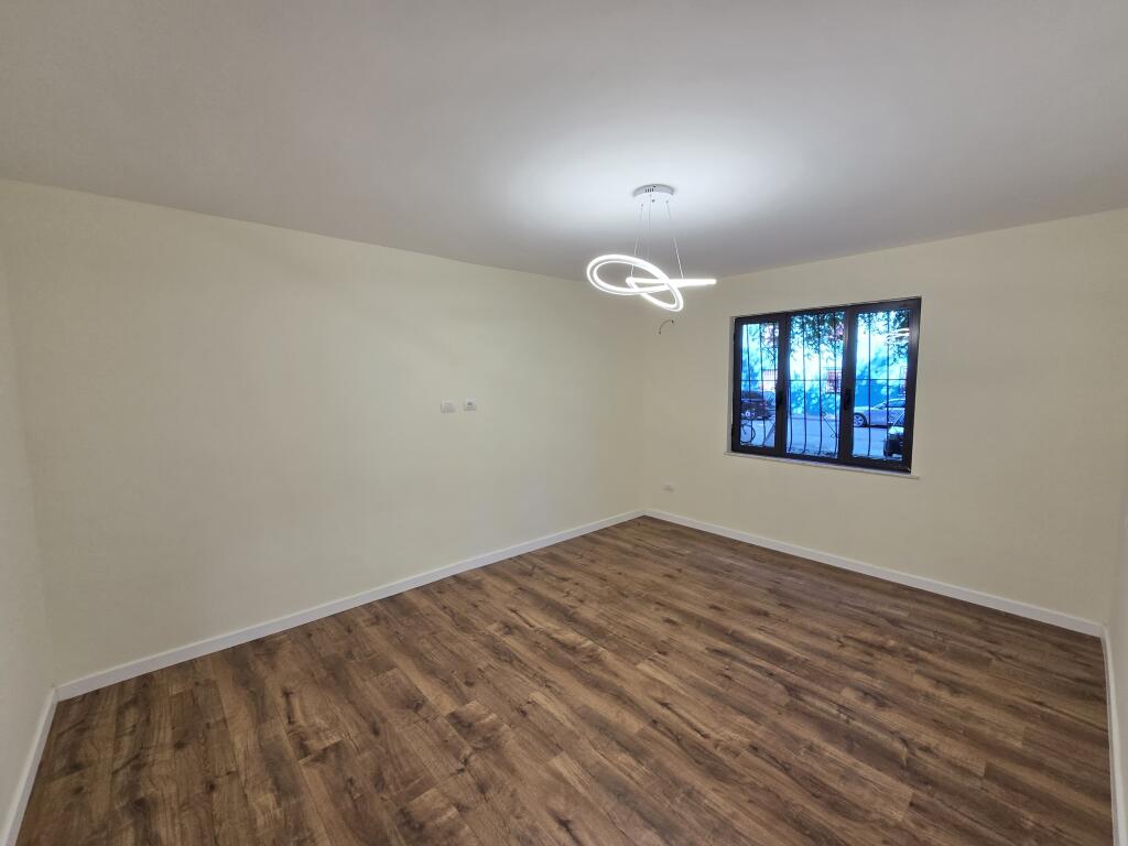 SUPER APARTMENT 2+1+STORAGE FOR SALE AT VALA PARK DURRES