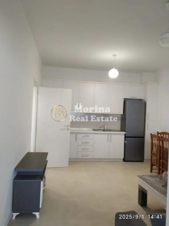 Rent, Apartment 2+1, Kavaja Street, 700 euros/month