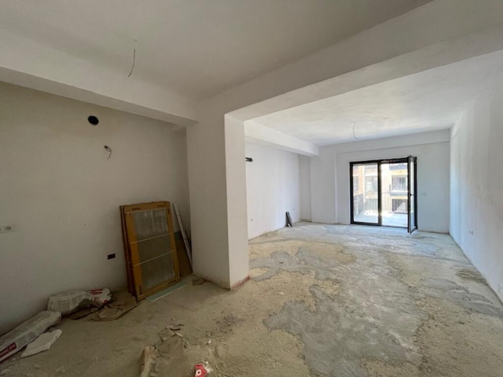 SHITET Apartament 1+1 në Rezidencën "Kodra e Diellit"