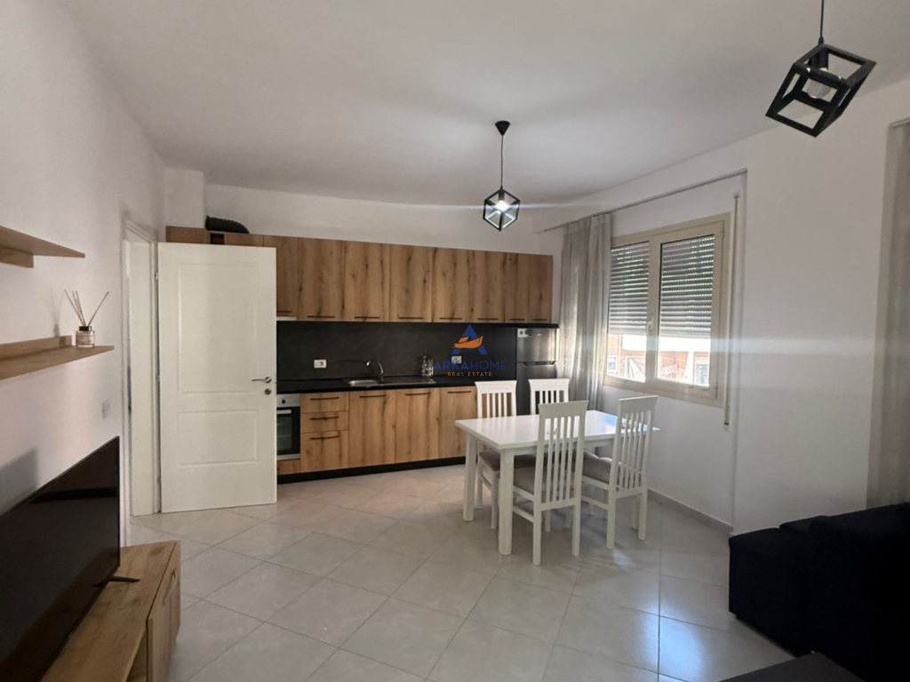OKAZION!!! SHITET APARTAMENT 1+1+BALLKON "KOPSHTI BOTANIK" 110.000 EURO