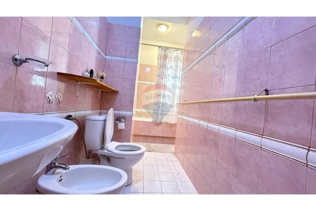3+1 apartment for rent at 21-Dhjetori!