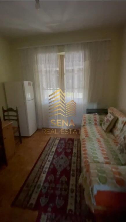 Qira, Apartament, 2+1, Ish Restorant Durresi, 450 Euro/muaj