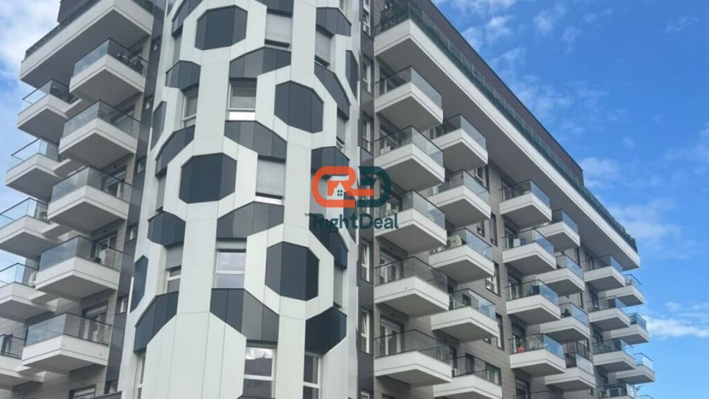 Tek Ali Demi, Shitet Apartament 2+1+2 Me Planimetri Dhe Vendndodhje Perfekte !!